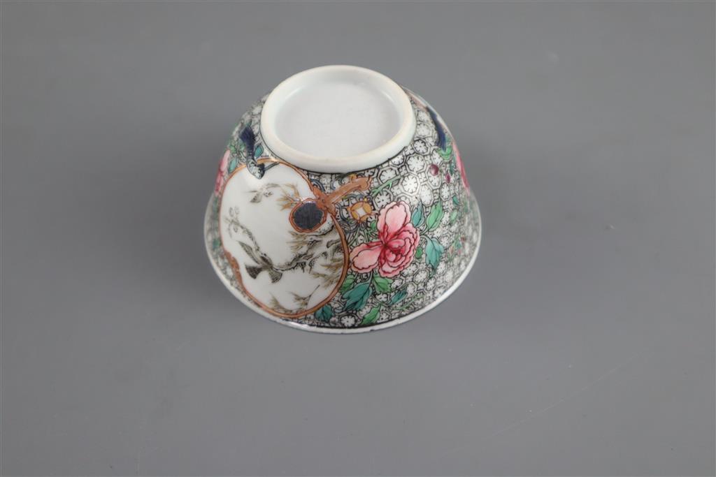 A Chinese famille rose hawk tea bowl and saucer, Yongzheng period, saucer 11.5cm diameter